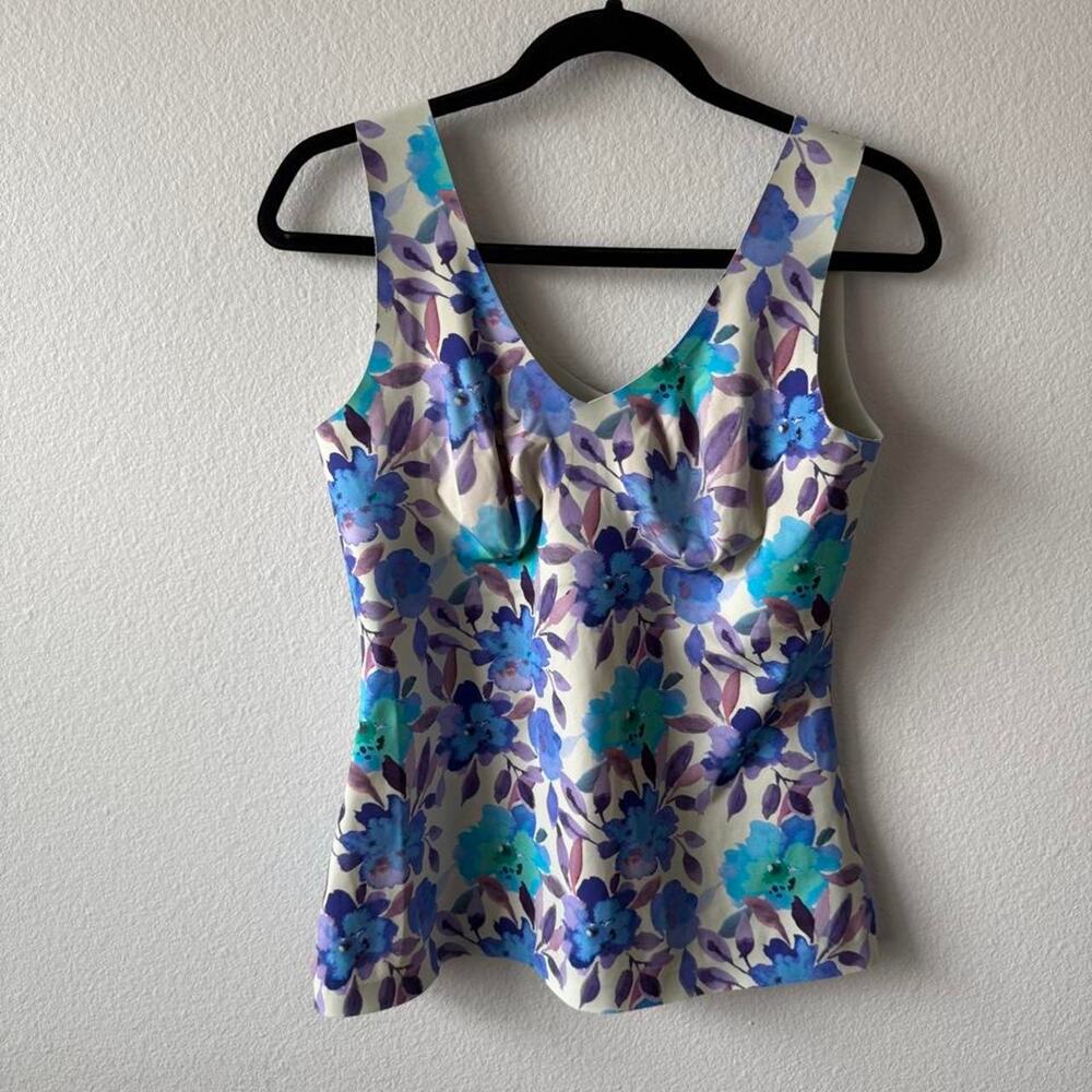 Knix shapewear blue floral sleeveless top